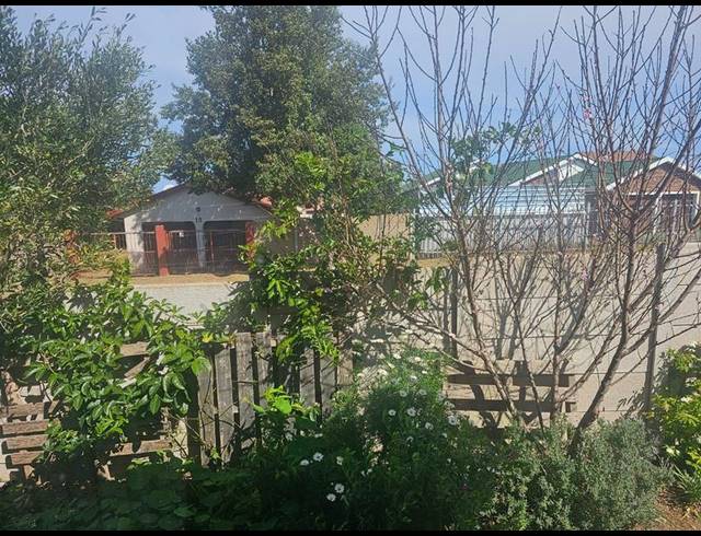 2 BEDROOM HOUSE FOR SALE IN DANA BAY